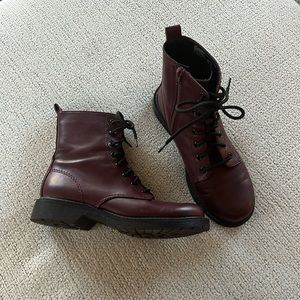 Time and Tru side zip booties